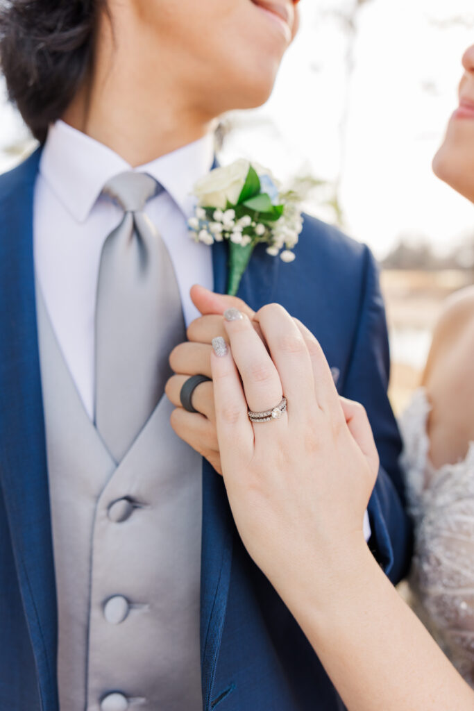 Morton Arboretum Wedding
Wedding Photographer in Central Illinois
Photos by Amanda Banik Photography