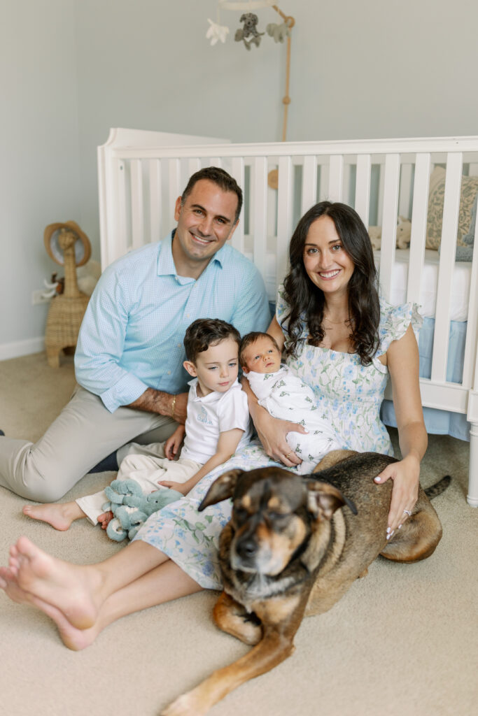 What to wear for newborn photos at home Central Illinois Newborn Photographer Photos by Amanda Banik Photography